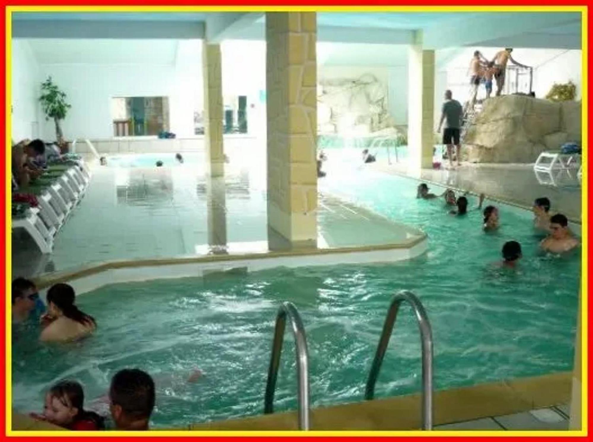 Bungalow De 2 Chambres Avec Piscine Partagee Sauna Et Terrasse A Saint Denis D'Oleron A 1 Km De La Plage Exteriér fotografie